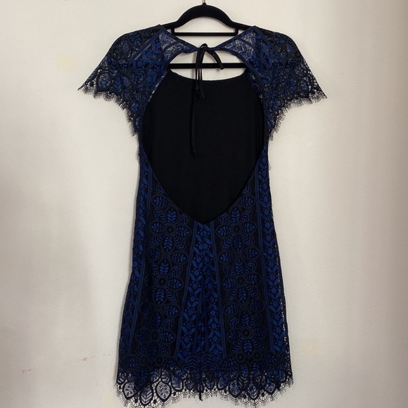 For Love and Lemons Lyla Lace Mini blue and black Dress size xs - Picture 5 of 5